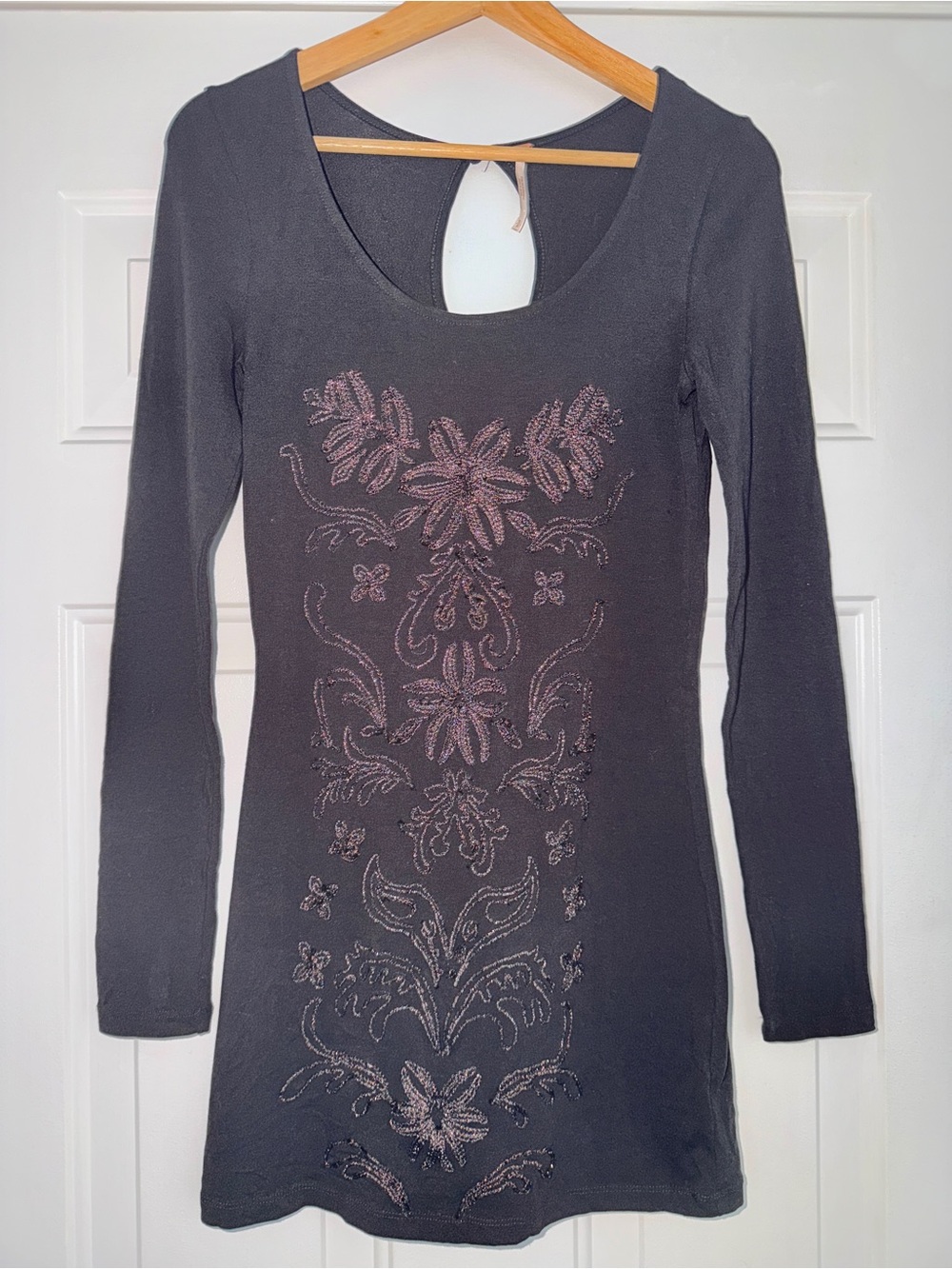 Free People Black Long-Sleeve Beaded Floral Tunic Dress